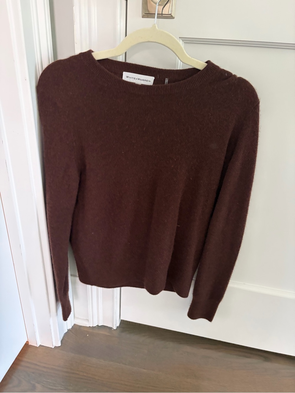 White + Warren Women's Crewneck Cashmere Sweater - Chocolate Brown
